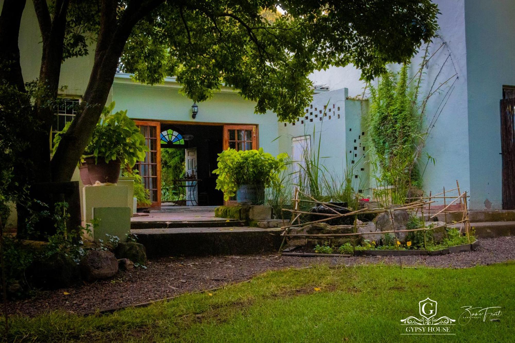 Gypsy Guest House คลาเรนส์ ภายนอก รูปภาพ